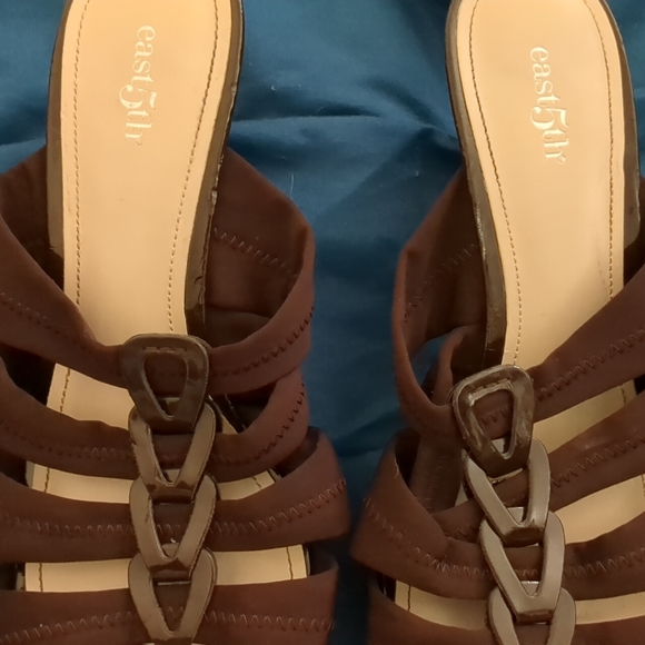High heel sandals by East 5th. Very comfortable to wear size 9 and 1/2 - Picture 2 of 6